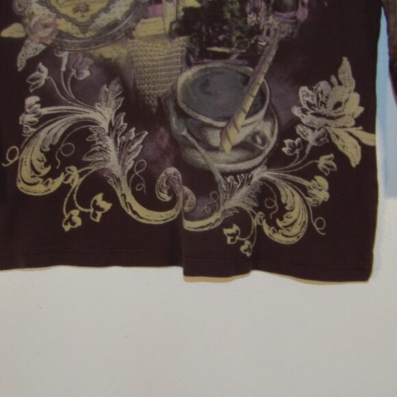 Special Tees " North Country" Chocolate Shop Embellished Top Sz L - Picture 4 of 6